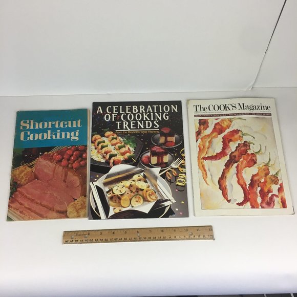 Lot of 15 Magazines Booklets Cooking Cookbook Holiday Summer Reynolds Wrap Books - Picture 3 of 8